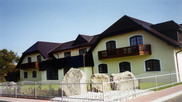 Neubau des Hotelbereichs im Jahr 2000